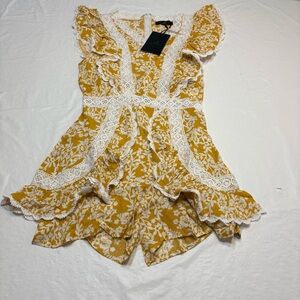 Alamia Yellow Floral Sleeveless Shorts Romper Women’s Small New